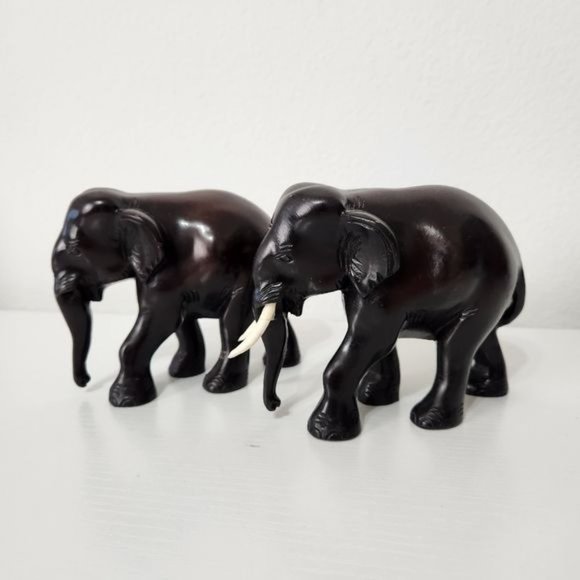 Elephant Resin Cute Lucky Figurines Statue Sculpture Art Home Decor - Picture 3 of 15
